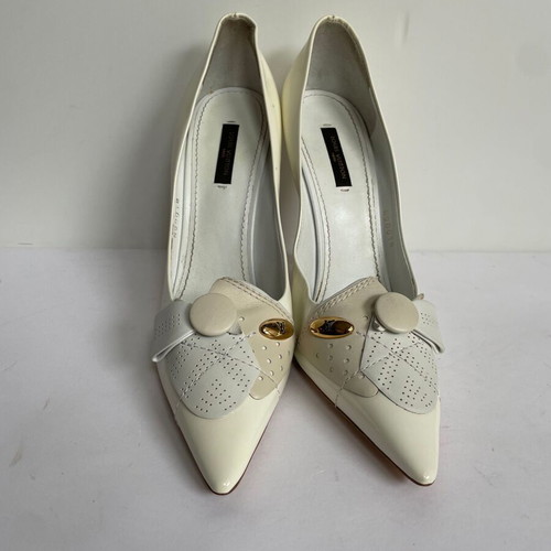 Louis Vuitton leather heels size 40 used, beige