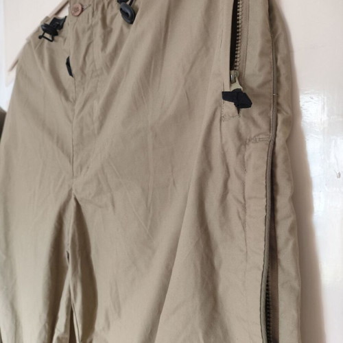 Men's Pants XL like new, beige, Italian with zipper pockets