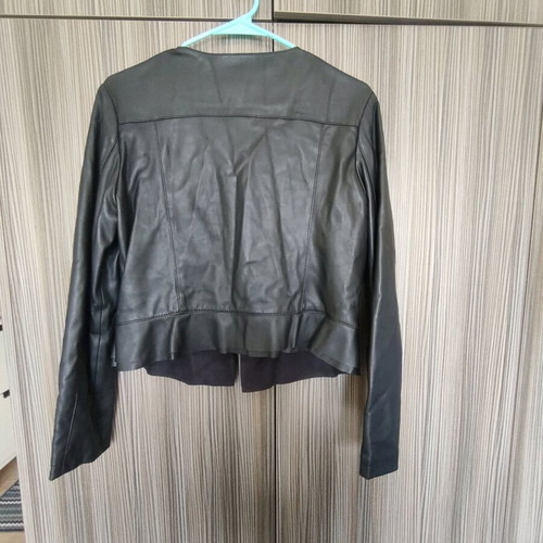 Leather jacket Zara large size like new, black