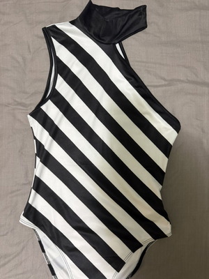 Shein bodysuit XS used, black and white stripes, high neck
