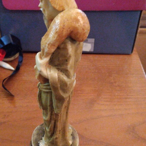 Decorative Asian Fisherman or Wise Man Statue like new, resin finish
