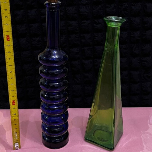 Set of 2 vintage glass decorative bottles like new
