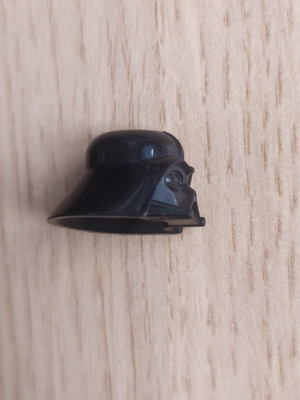 Lego Star Wars Darth Vader helmet 30368 like new