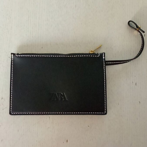 Chará Wallet New Black Zara