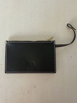 Chará Wallet New Black Zara