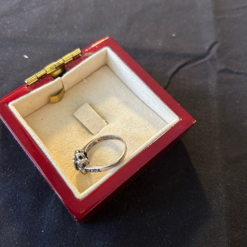 Silver 925 ring like new