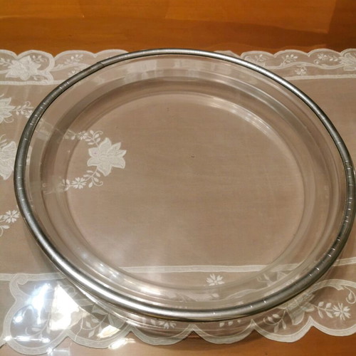 Plexiglass platter used with lid