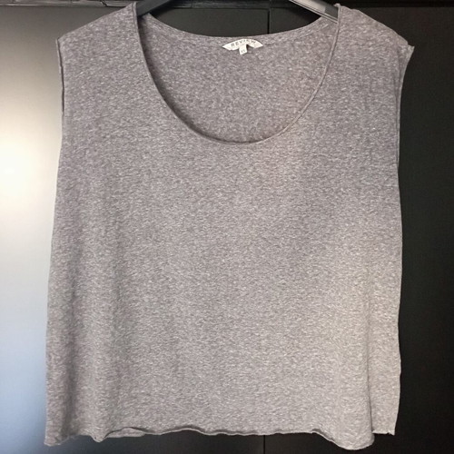 T-shirt new gray, size XS