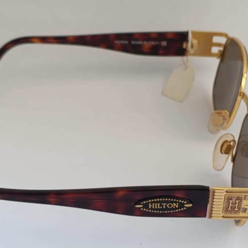 Hilton Picadilly 967 col 02 sunglasses like new, brown and gold