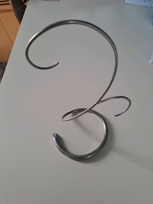 Swarofsky jewelry stand like new, height 24cm