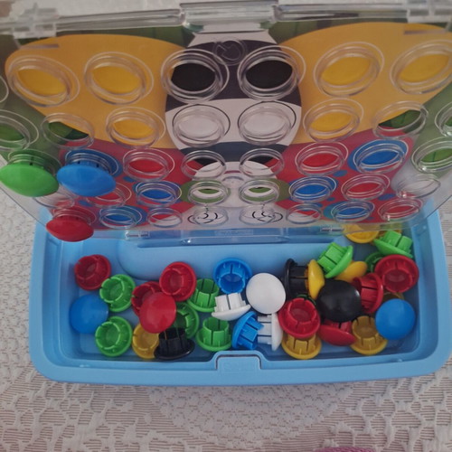 Quercetti Fanta Color Pixel Junior finger strength game like new with case