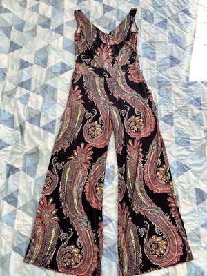 One-piece On Line colorful jumpsuit like new, size M
