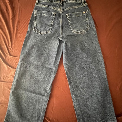Zara jeans size 38 like new, blue