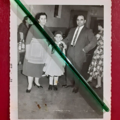Pack of 5 old family photographs