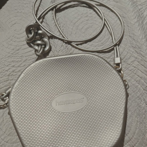 Havaianas Diamond Crossbody Bag like new, silver silicone