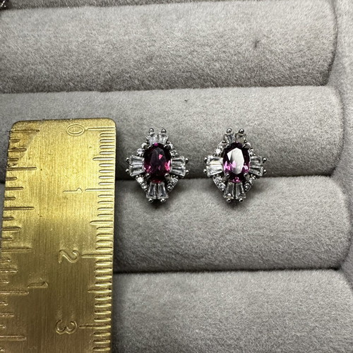 Natural Garnet Stud Earrings in 925 Sterling Silver with Zircon, new
