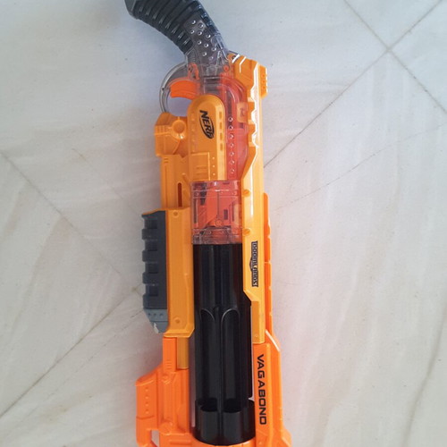 Plastic Toy Guns with Foam Darts and Accessories like new