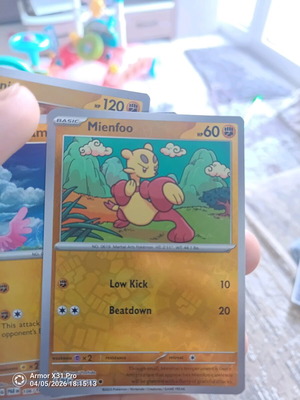 Pokemon Mienfoo (PAR 096) like new, Paradox Rift Holo