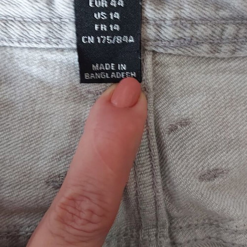 Τζιν φούστα H&M σαν καινούργια, εφέ ξεθωριάσματος, μεγέθη XXL-XXXL