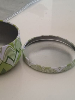 Container for tealight or scented candles with green design new