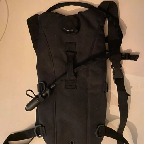 Camelbak backpack 2.5L, MFH, black, unused