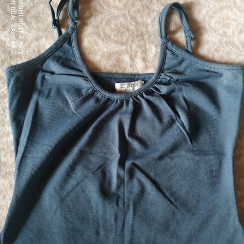 Zara top size Medium like new