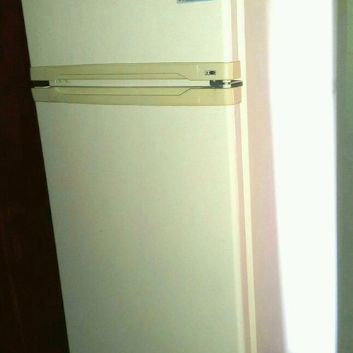 Whirlpool refrigerator used in very good condition