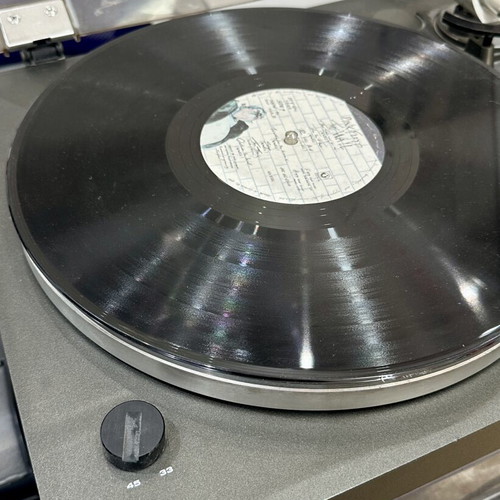 Akai AP100C turntable used, fully functional with cartridge and needle