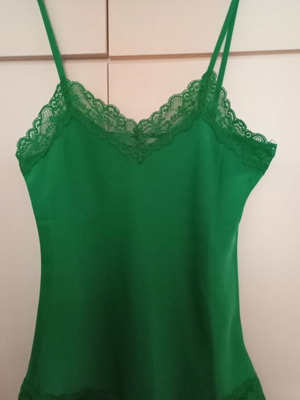 Lingerie top satin emerald with lace, like new