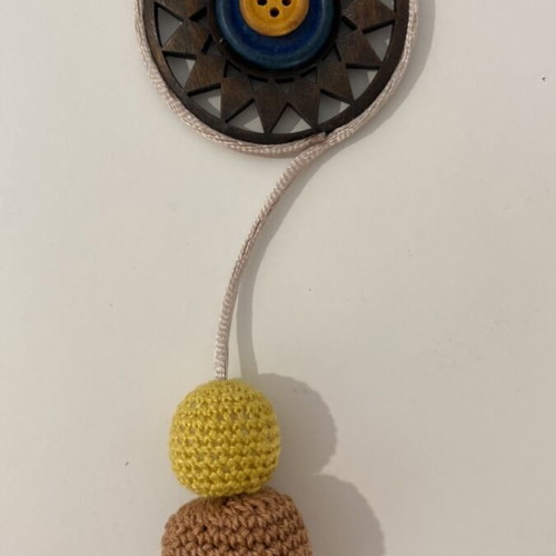 Handmade wooden necklace with knitted beads like new