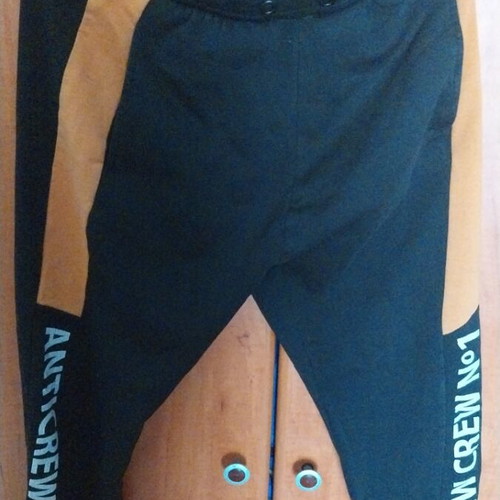 Kids' sweatshirt and tracksuit set like new, black and orange