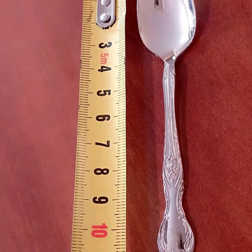 1847 Rogers Bros silver-plate set of 4 spoons like new, silver-plated