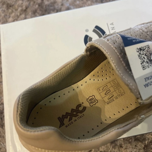 Imac anatomical women's shoes new, beige gold, size 38
