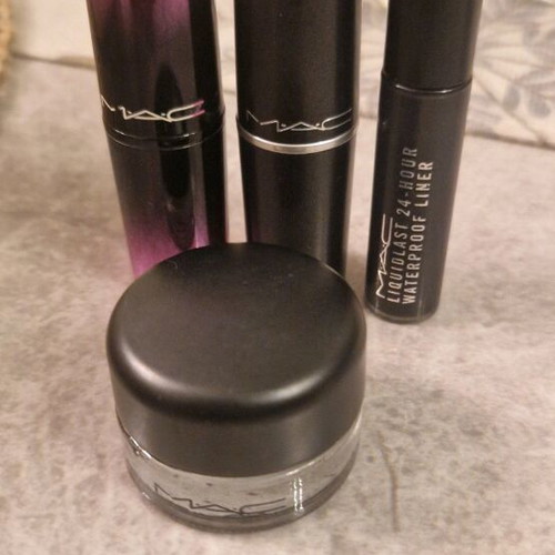 Mac Liquidlast 24-Hour Waterproof Liner like new