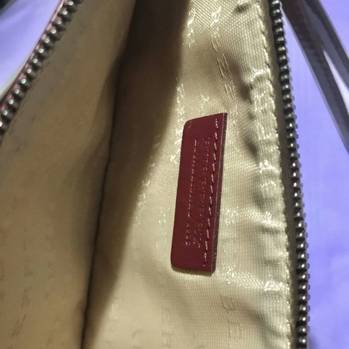 Burberry hand bag used, beige with hearts