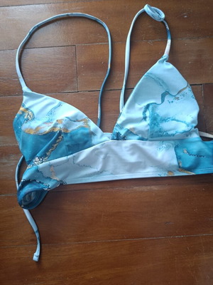 Shein women's swimsuit blue with back design and removable lining like new