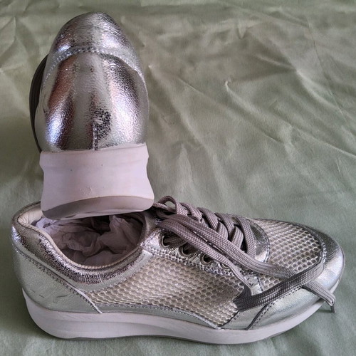 Lumberjack women's sneakers new, size 37, silver