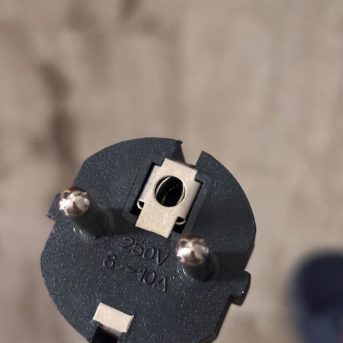 Computer power cable 250 volt used