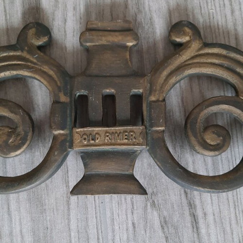Bronze traditional ceiling light used