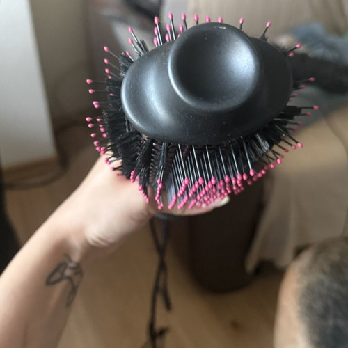 Revlon One-Step Volumiser Ceramic Electric Hair Brush with Air for Straightening