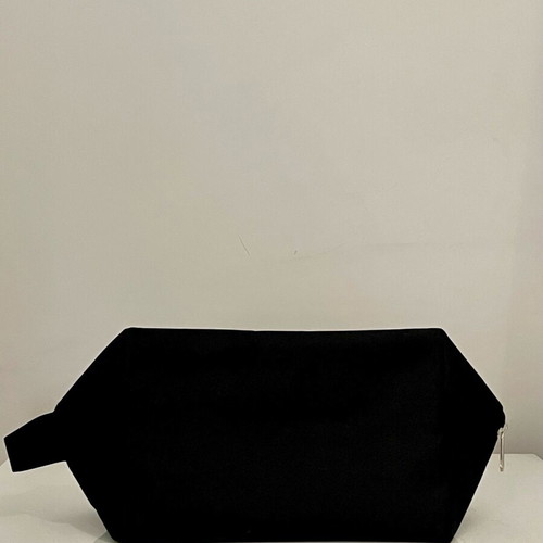 Gillette men's toiletry bag new, with samples