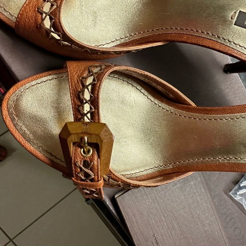 Louis Vuitton mules like new, leather, size 39.5