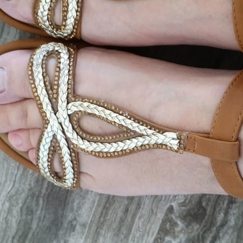 B-soft anatomical women's sandals like new, size 39, brown with gold-silver braid