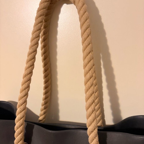 O bag shoulder black like new