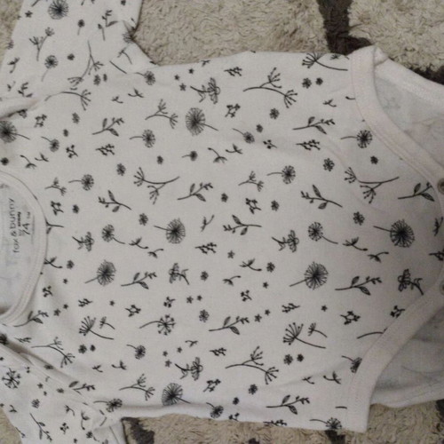 Baby bodysuits used, pack of 6, sizes 68-74