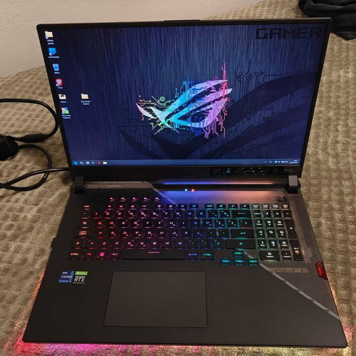 Asus ROG Strix SCAR G733ZW-LL104X laptop like new, i9-12900H, 32GB RAM, 1TB SSD, RTX 3070 Ti