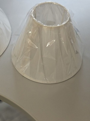 White lampshade for E27/E14 lamp, diameter 18cm, new