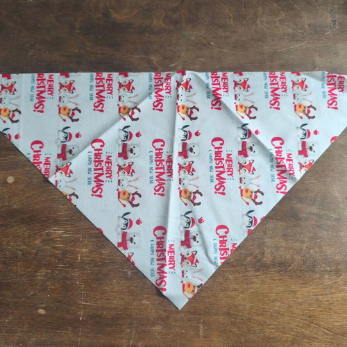 Christmas dog bandanas new, set of 7 pieces