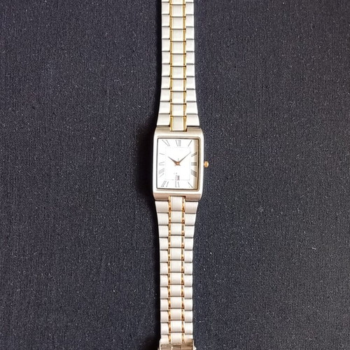 Citizen Quartz watch limited edition like new