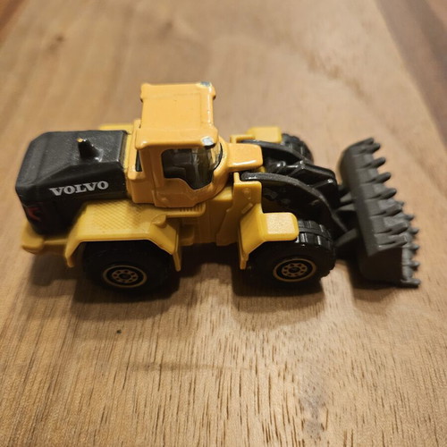 Majorette Volvo Wheel Loader 1:64 used